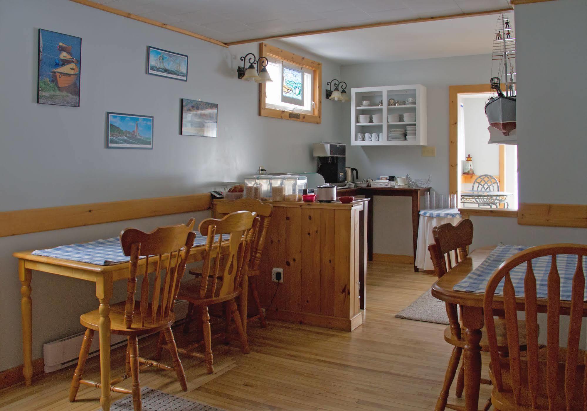 Mackenzie Motel & Cottages Shelburne Luaran gambar